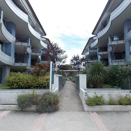 Costa Azzurra Apartment Grado Exterior photo